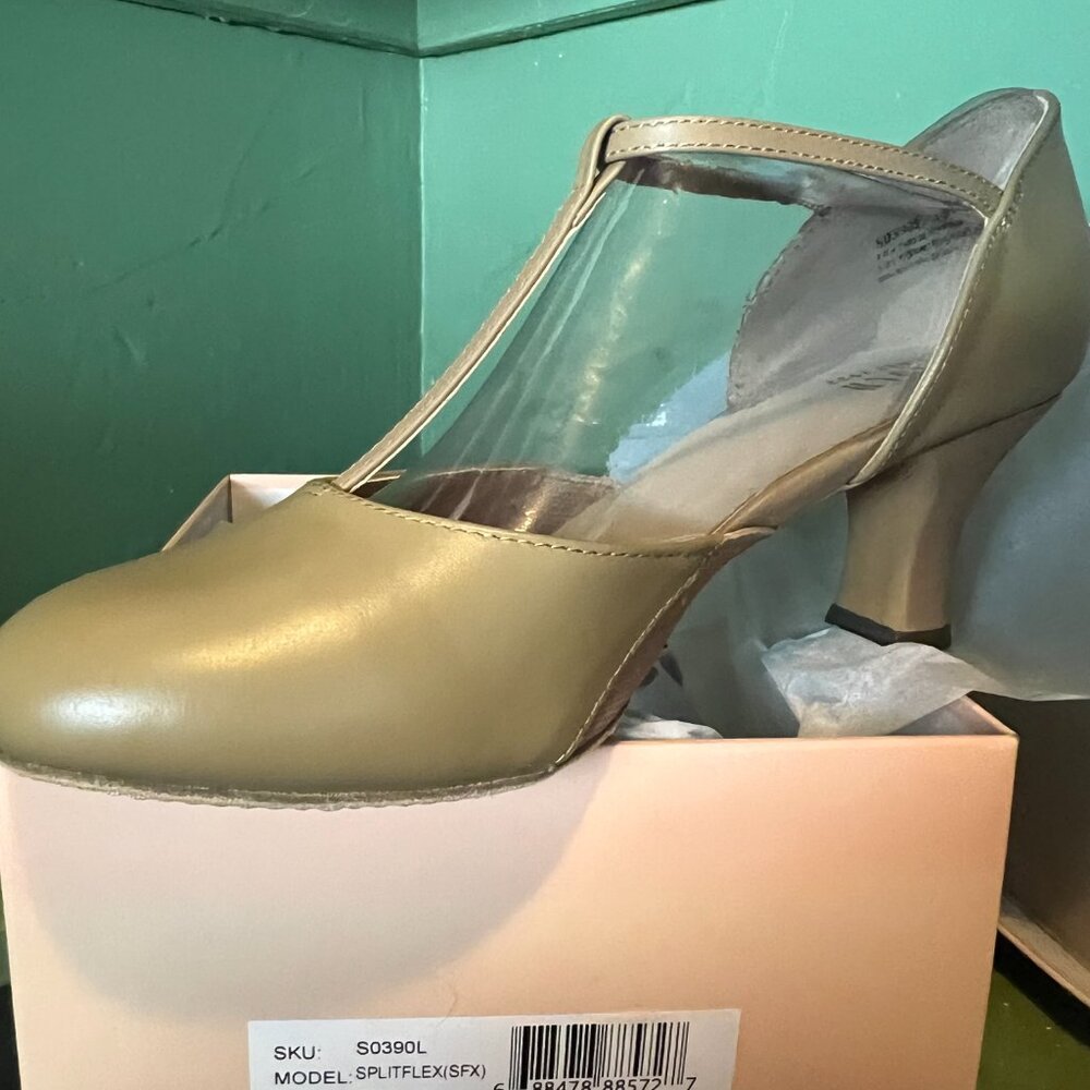 Bloch - Womens Splitflex 2.5" Heel Character Shoes Style: S0390